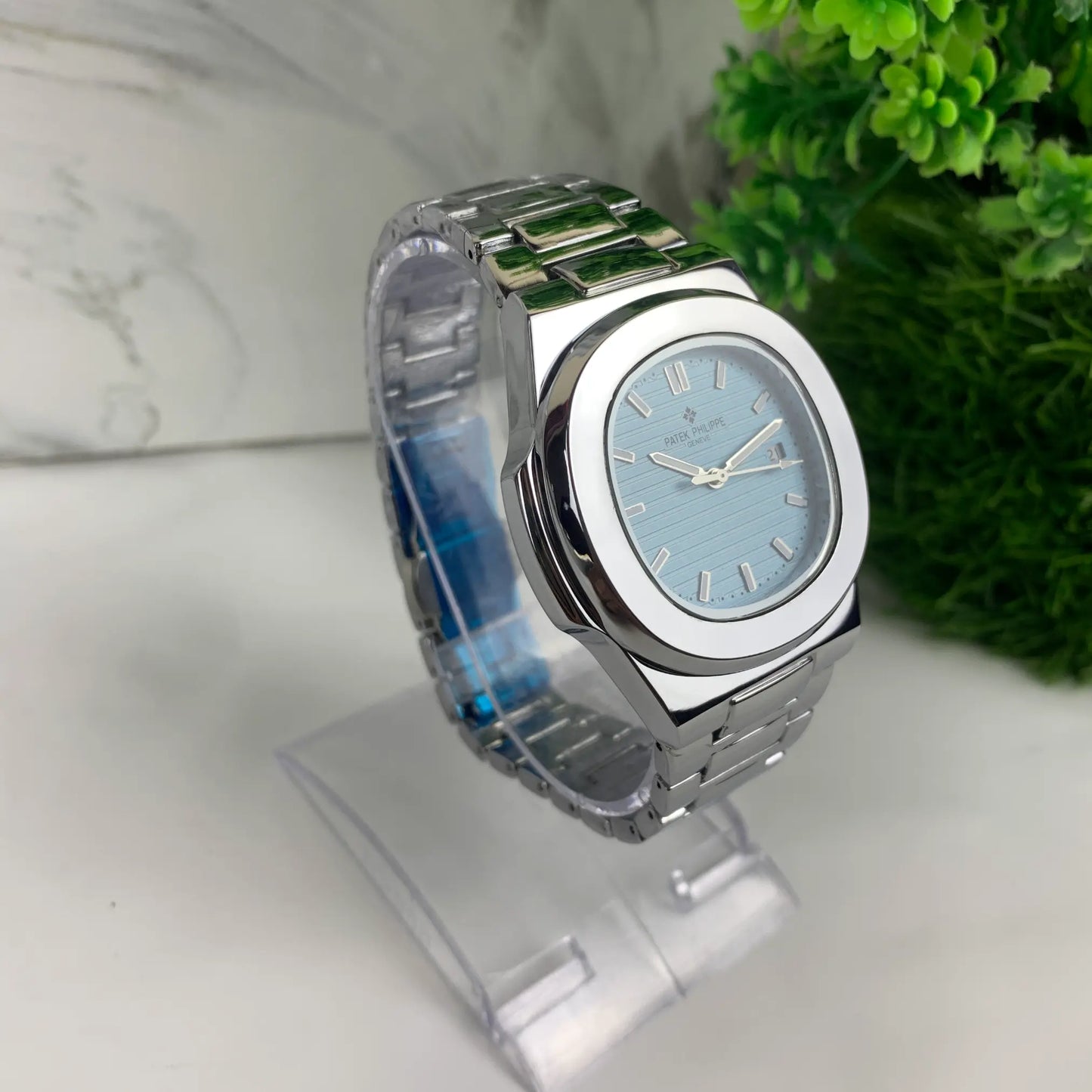 Nautilus | SGW656