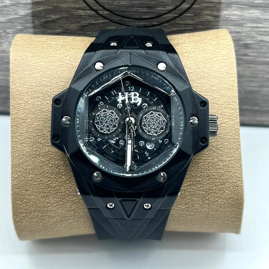 HUB WATCH