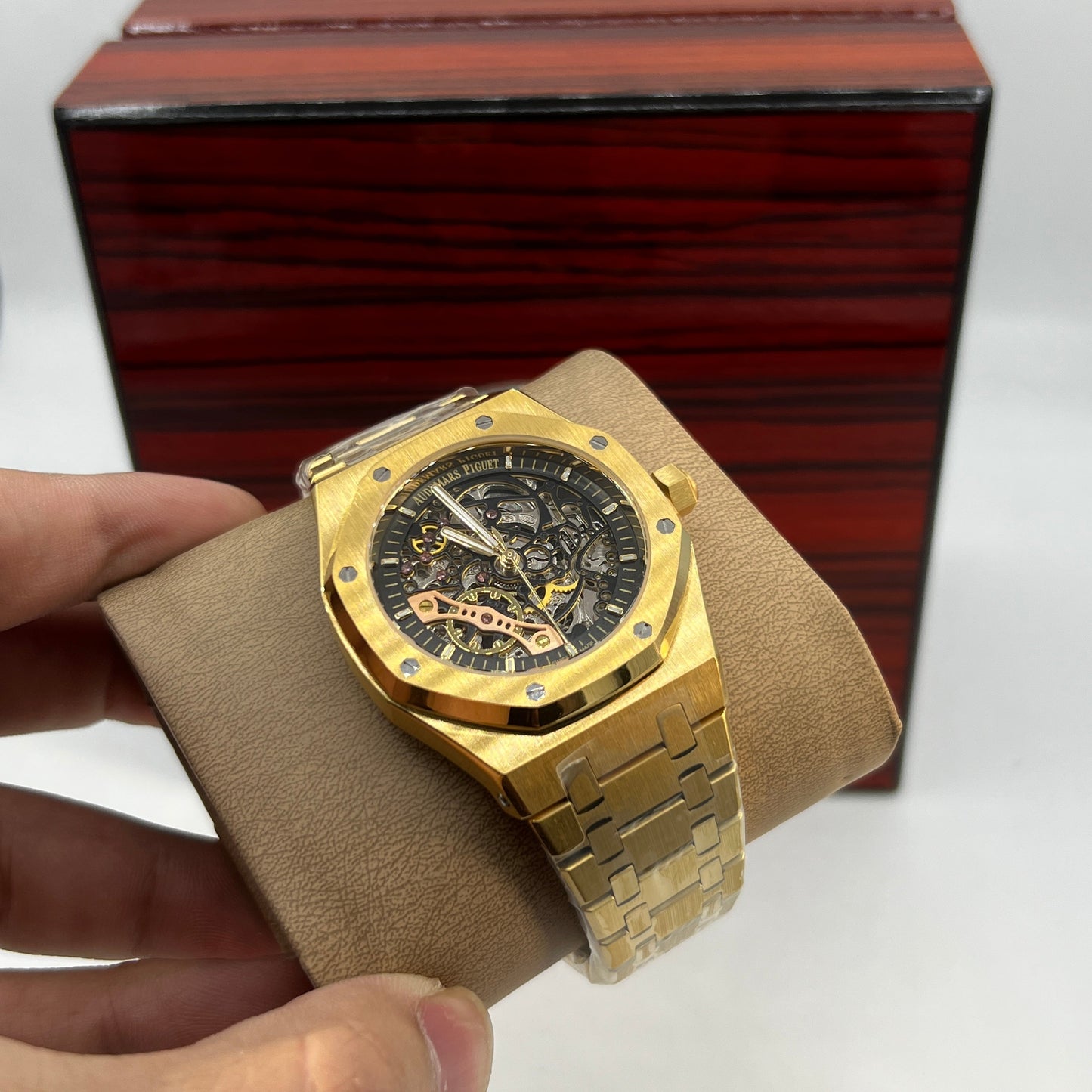 AP MASTER PLUS WATCH AUTOMATIC