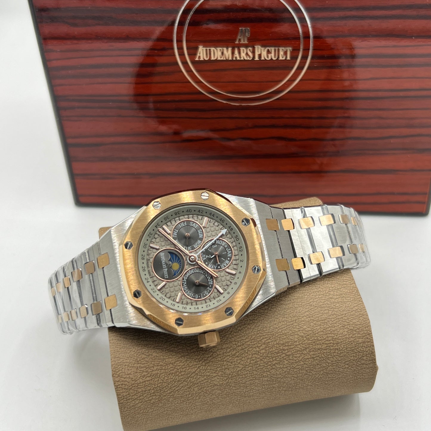 AP MASTER PLUS WATCH AUTOMATIC