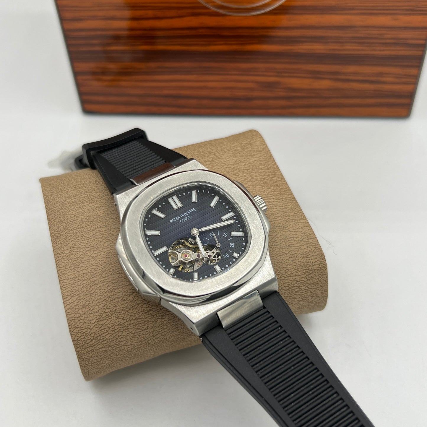 PP MASTER PLUS WATCH WITH BOX