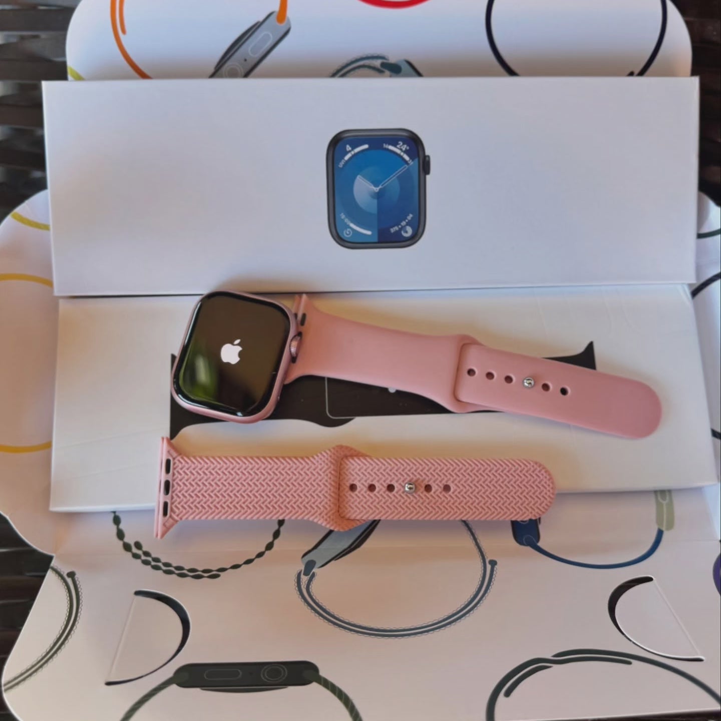 Apple logo watch series 9 Matte Gold