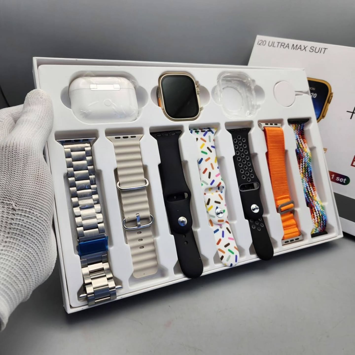 i20 Ultra Suit Smartwatch (Grey) + AirPods