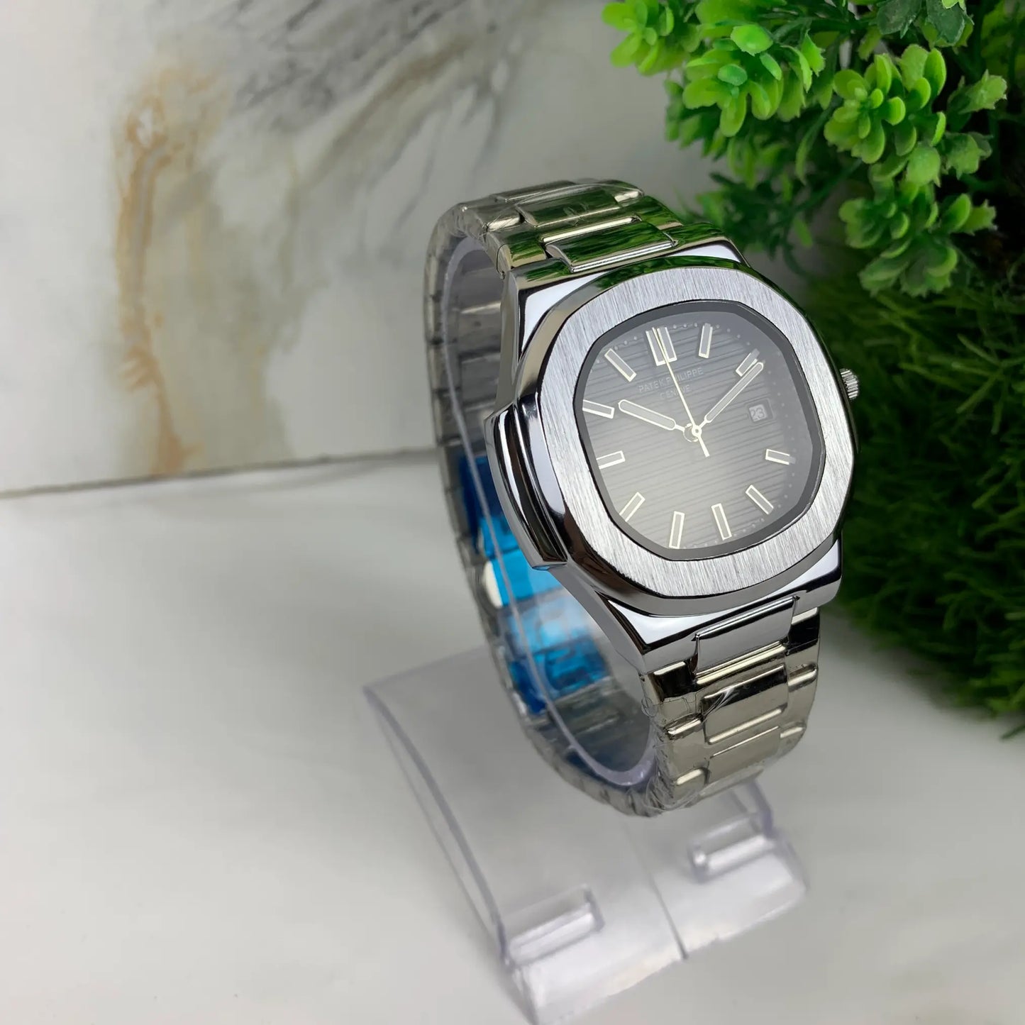 Nautilus | SGW682