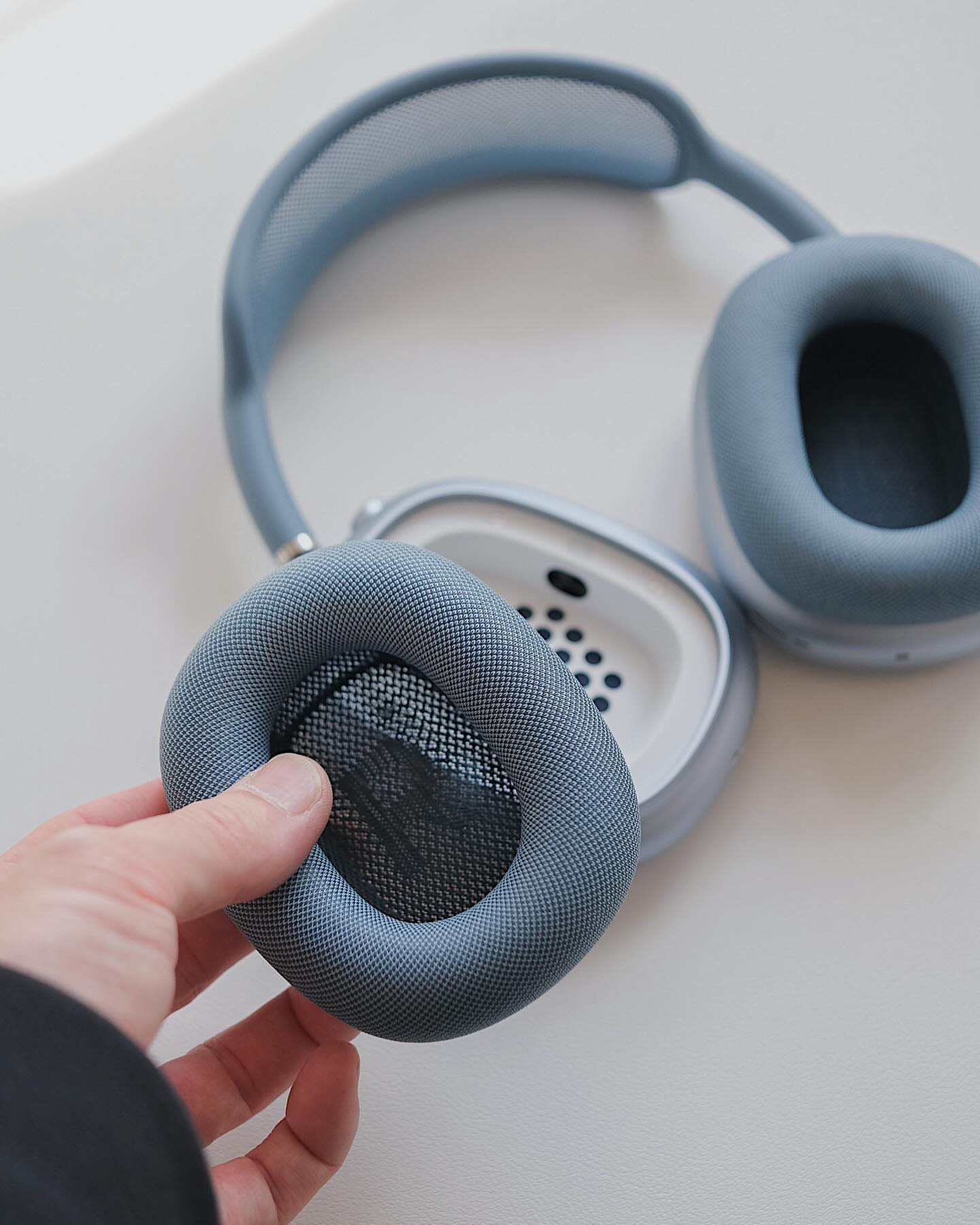 AirPods Max Blue