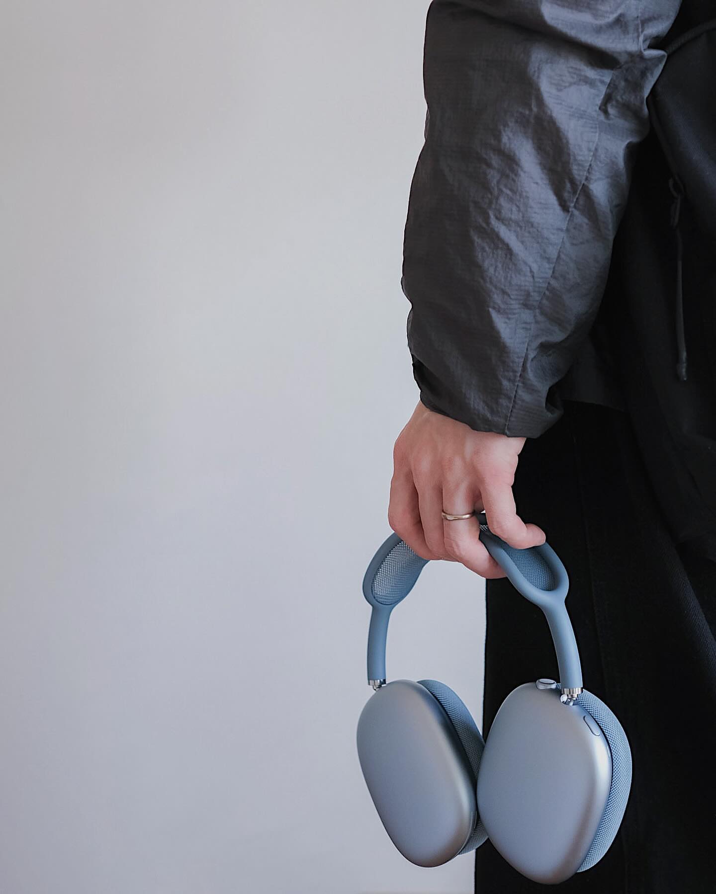AirPods Max Blue